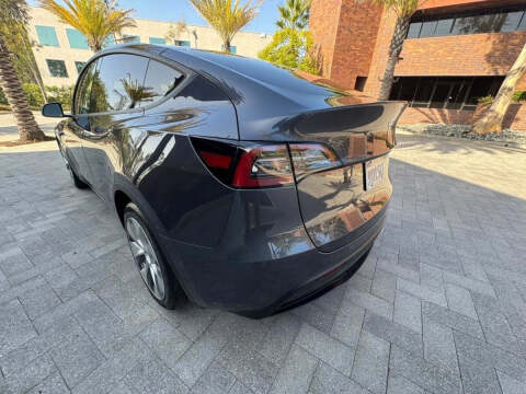 2024 Tesla Model Y Long Range