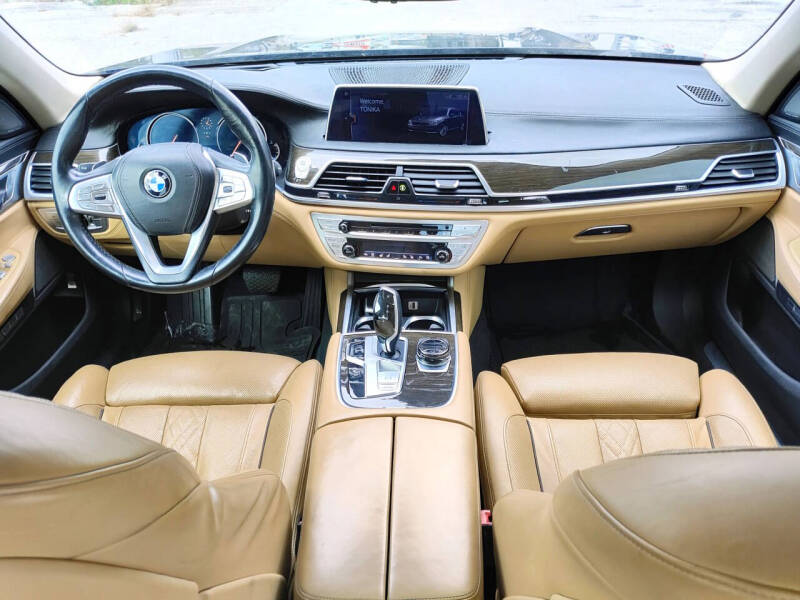 2016 BMW 7 Series 740i