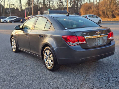 2013 Chevrolet Cruze LS Auto