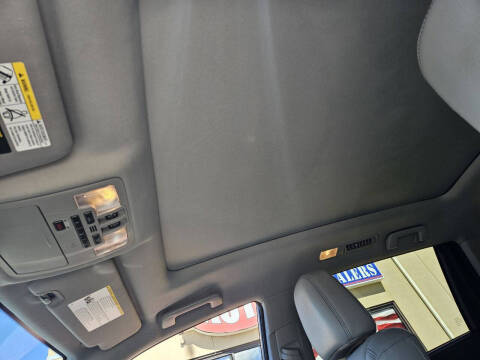 2016 Toyota Highlander Limited Platinum