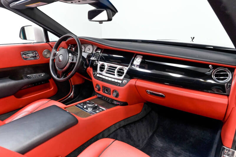 2017 Rolls-Royce Dawn