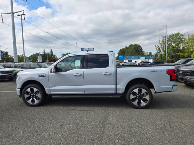 2025 Ford F-150 Lightning Platinum