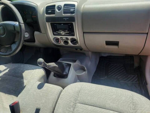 2007 Chevrolet Colorado for sale at CLEAR CHOICE AUTOMOTIVE in Milwaukie OR