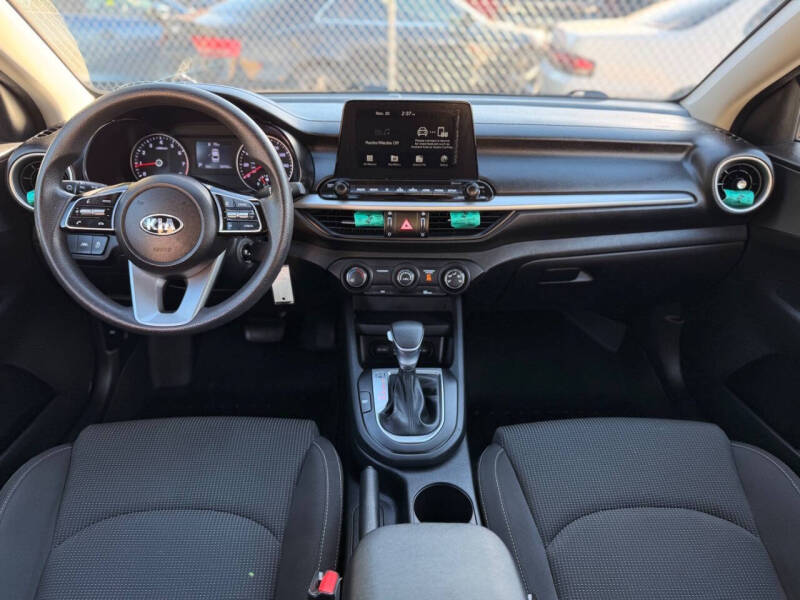 2021 Kia Forte FE