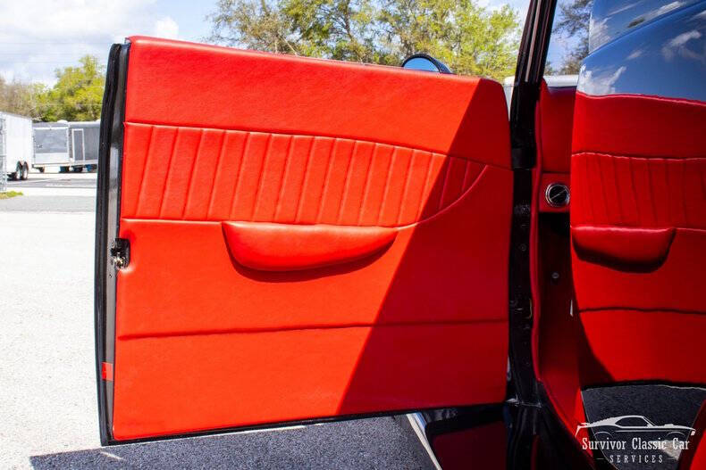 1937 Ford Cabriolet