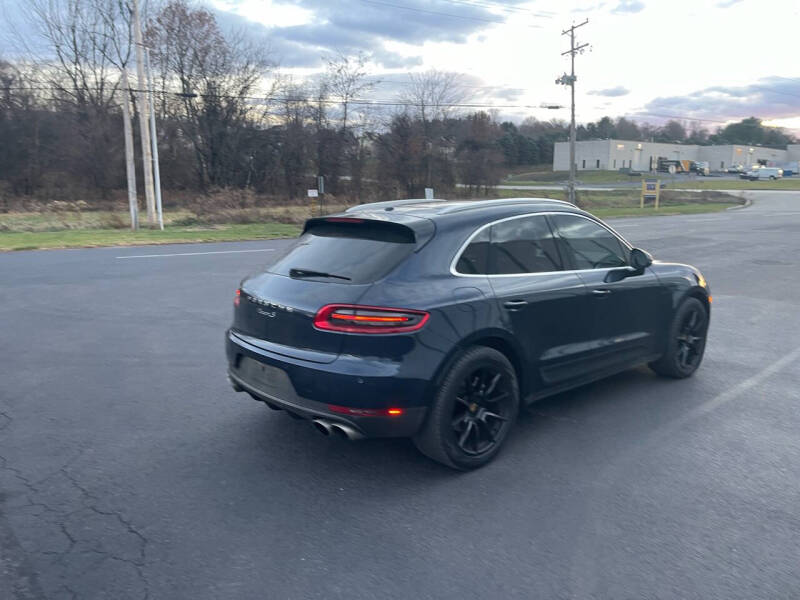 2017 Porsche Macan S photo 12