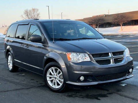 2018 Dodge Grand Caravan for sale at Direct Auto Sales LLC in Osseo MN