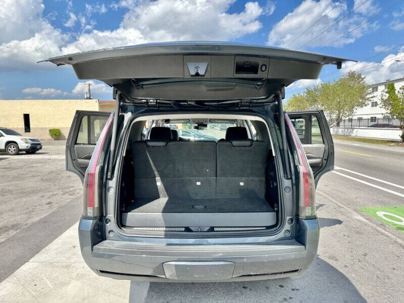 2019 Cadillac Escalade  - $40,995