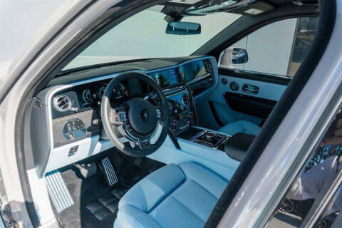 2025 Rolls-Royce Black Badge Cullinan