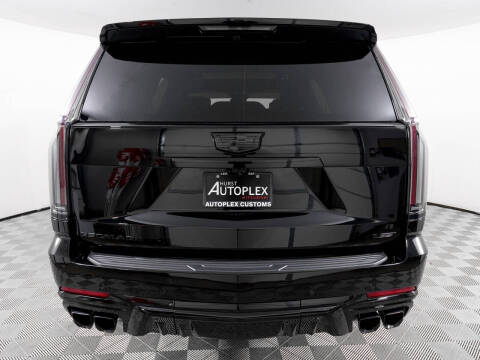 2025 Cadillac Escalade-V