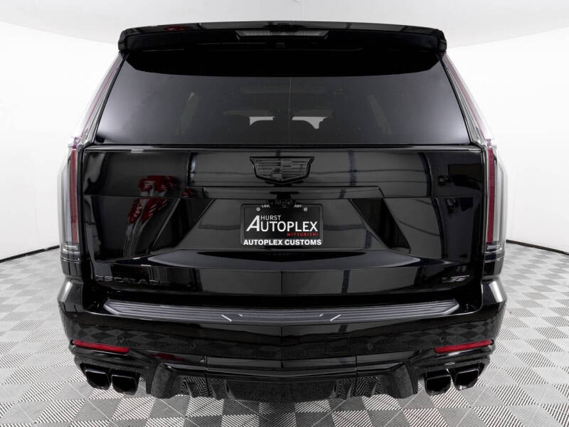 2025 Cadillac Escalade-V