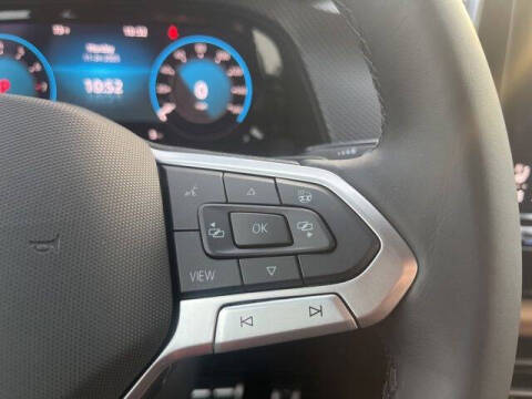 2026 Volkswagen Atlas Cross Sport SEL R-Line Black 4Motion