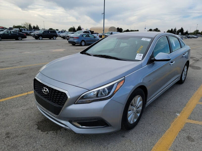 2016 Hyundai Sonata Hybrid for sale at Arak Auto Sales in Bourbonnais IL