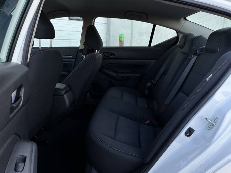 2025 Nissan Altima 2.5 SV