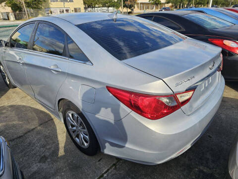 2011 Hyundai Sonata GLS