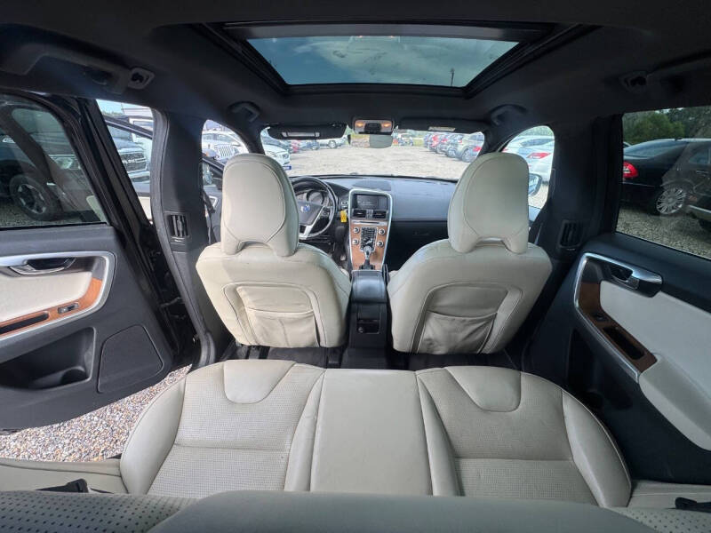 2015 Volvo XC60 T5 Drive-E Premier