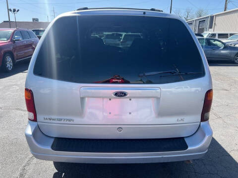 2003 Ford Windstar LX Standard