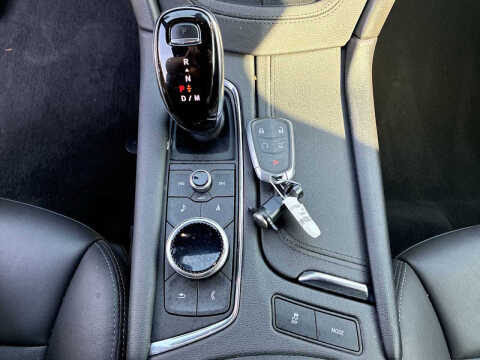 2020 Cadillac XT5 Premium Luxury