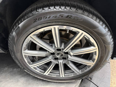 2022 Audi Q7 quattro Premium Plus 45 TFSI