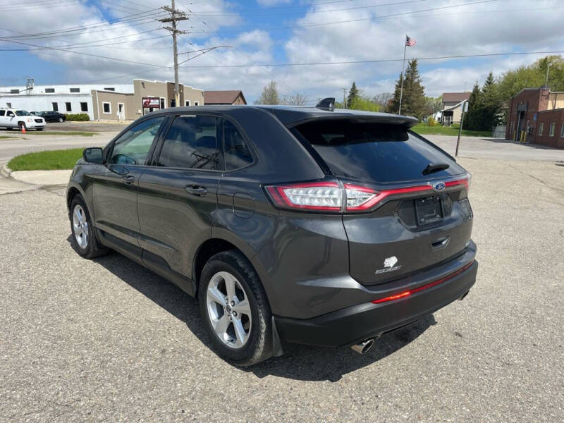 2017 Ford Edge SE
