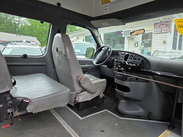 2008 Ford E-Series E-350 SD