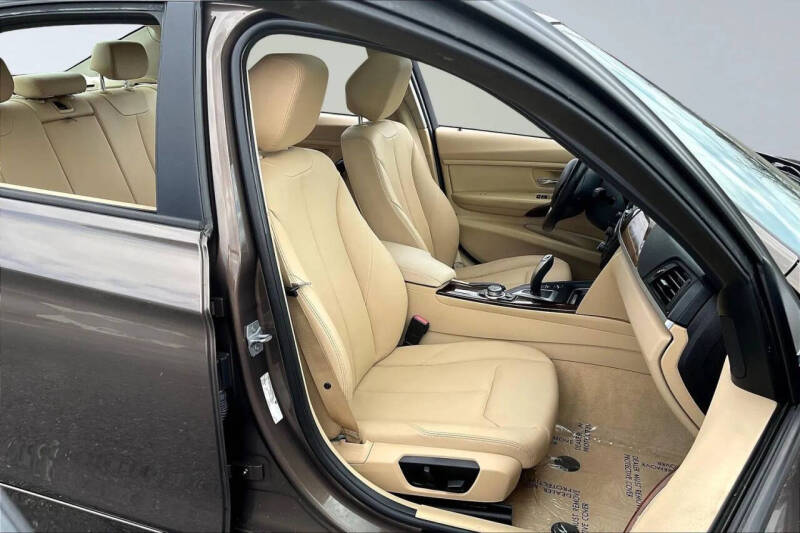 2013 BMW 3 Series 328i xDrive