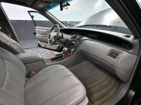 2002 Toyota Avalon XL