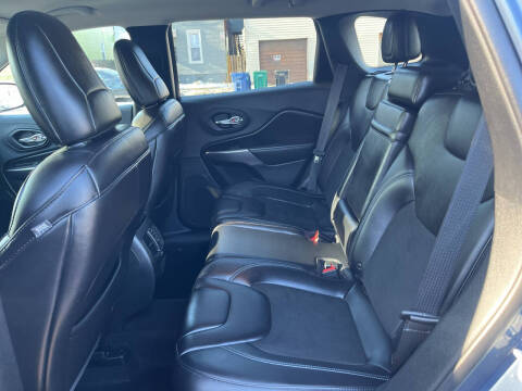 2019 Jeep Cherokee Latitude Plus