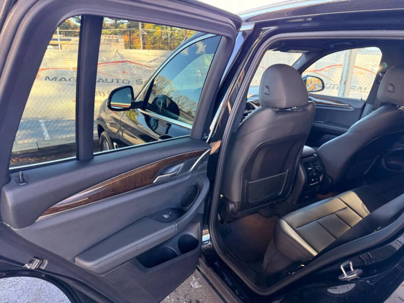 2021 BMW X3 xDrive30i