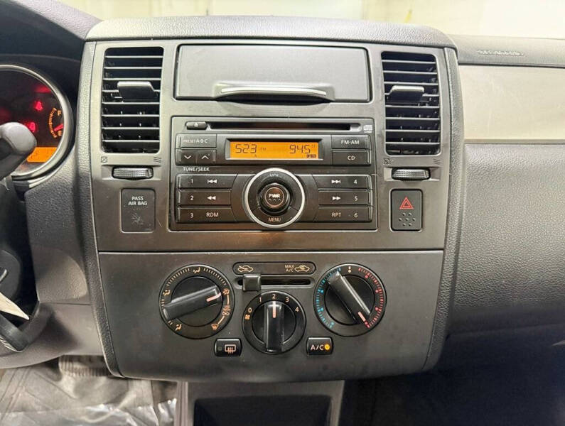 2008 Nissan Versa 1.8 S