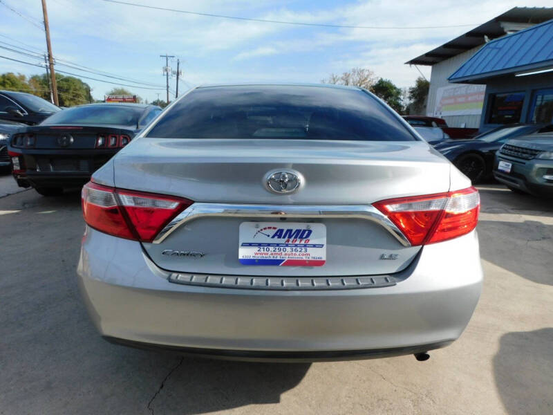 2016 Toyota Camry LE