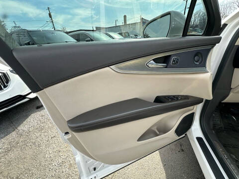 2016 Lincoln MKX Select