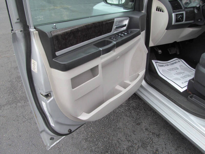 2010 Dodge Grand Caravan SXT