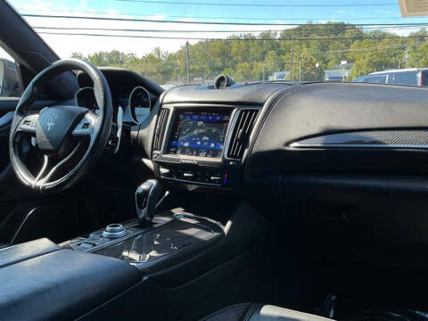 2017 Maserati Levante S