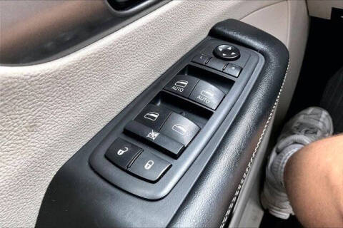 2021 Chrysler Pacifica Touring L