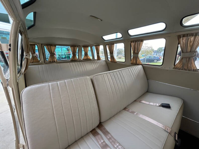 1972 Volkswagen Type 2