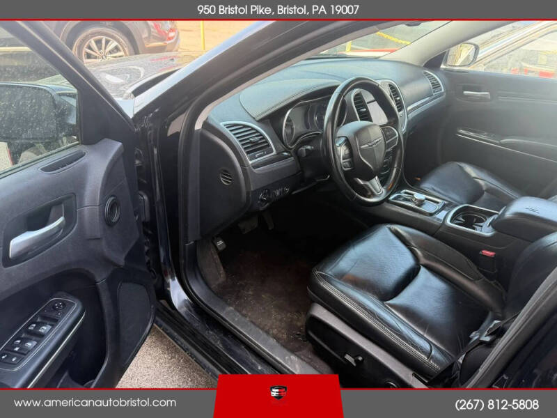 2018 Chrysler 300