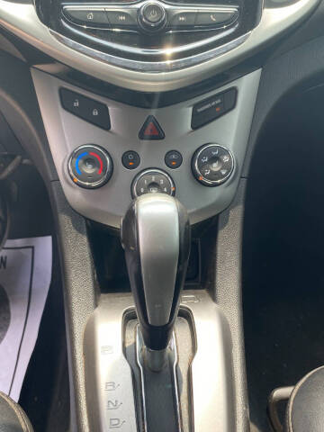 2018 Chevrolet Sonic Premier Auto