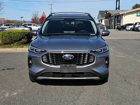 2023 Ford Escape Hybrid Platinum