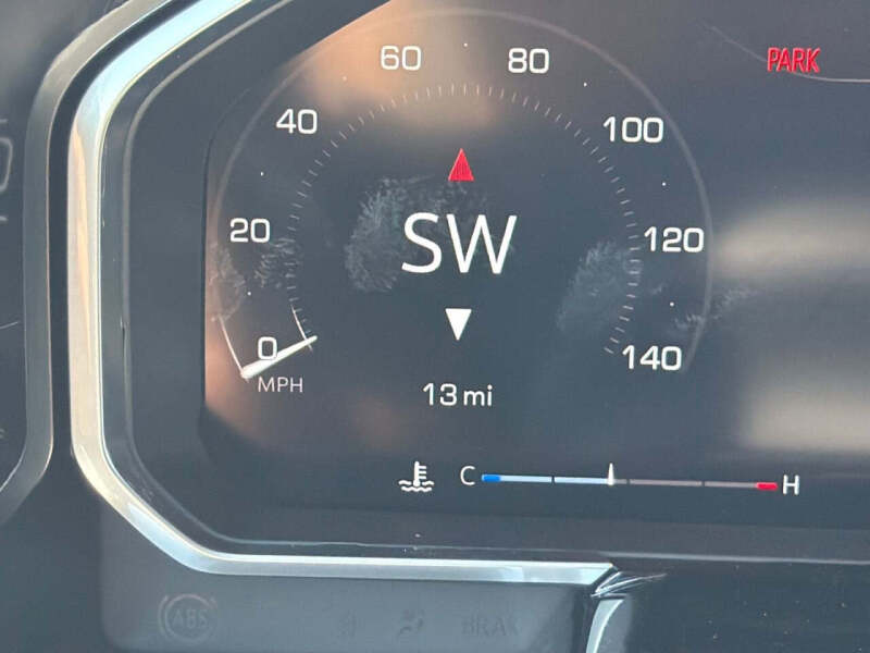 2026 GMC Sierra 1500 SLT - Photo 21