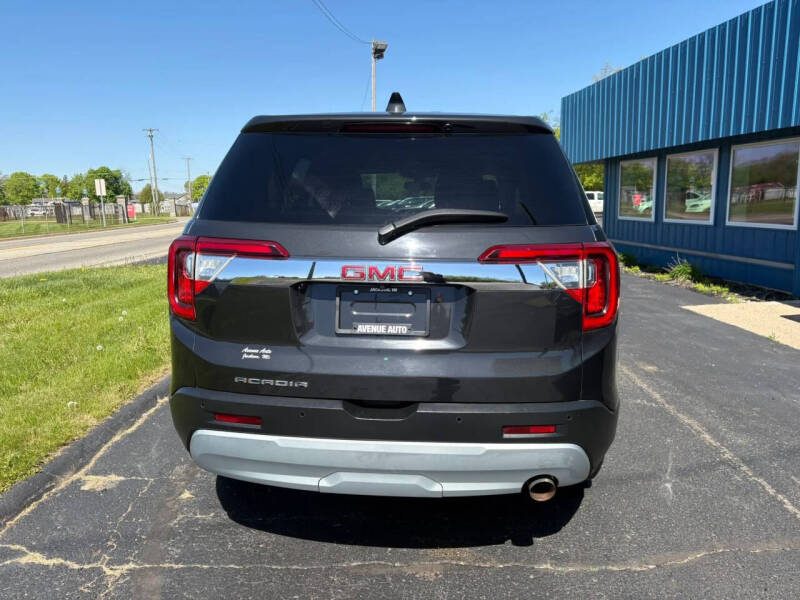 2020 GMC Acadia SLE
