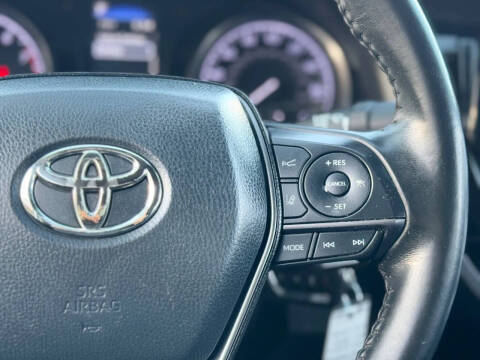 2020 Toyota Camry XSE