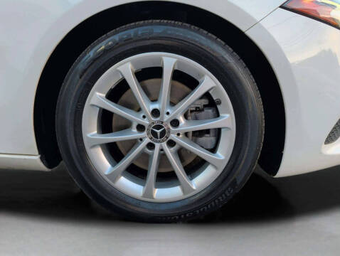 2020 Mercedes-Benz A-Class A 220