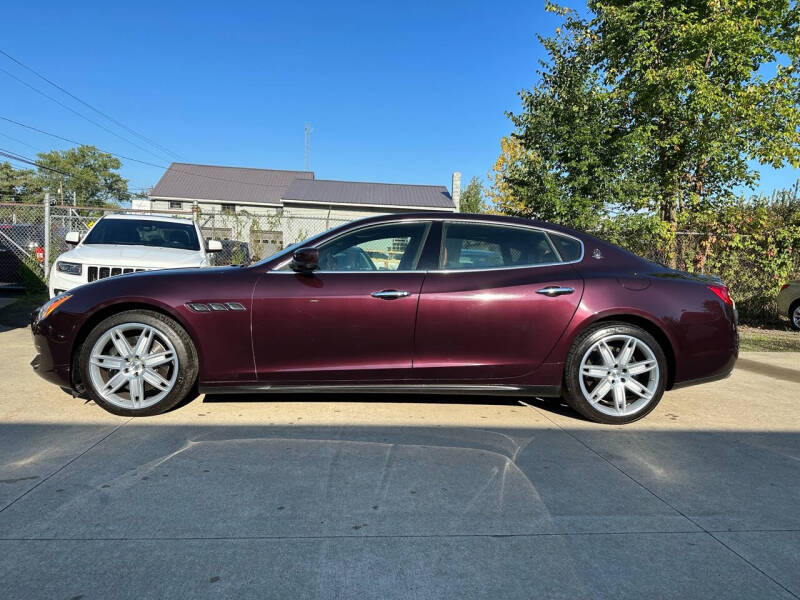 2015 Maserati Quattroporte S photo 2