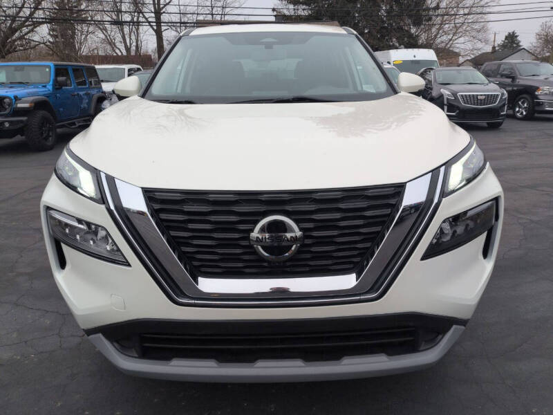 2021 Nissan Rogue SV