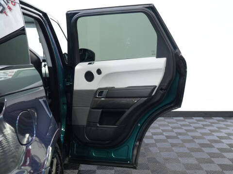 2020 Land Rover Range Rover Sport SVR