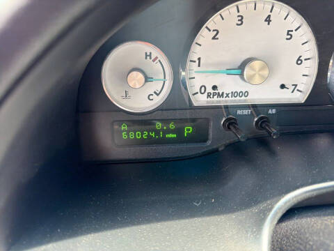 2003 Ford Thunderbird