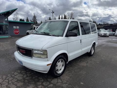 2003 GMC Safari for sale at ALPINE MOTORS in Milwaukie OR