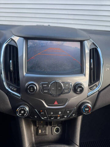 2017 Chevrolet Cruze LT Auto