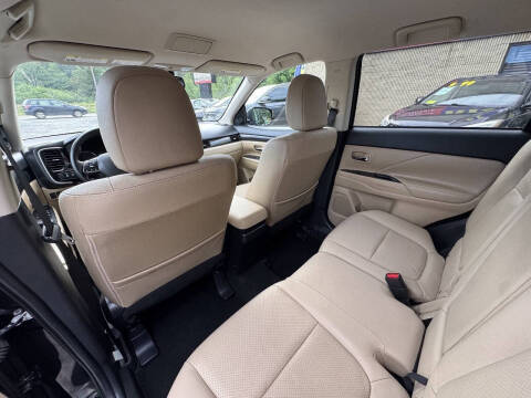 2017 Mitsubishi Outlander SEL